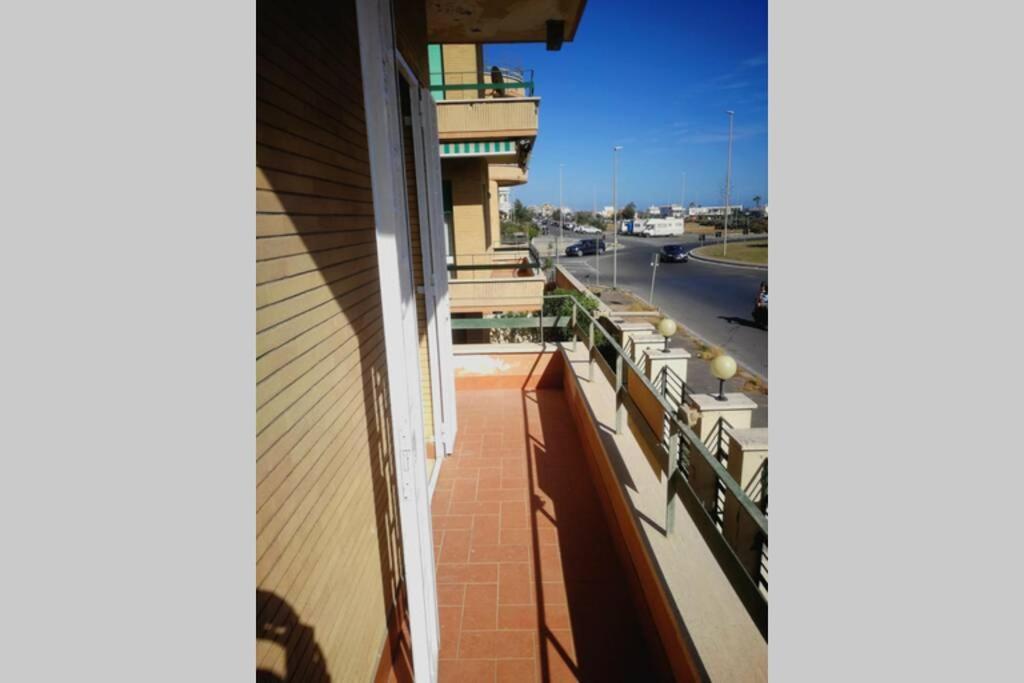 Mare Di Roma Villa ลิโด ดิ ออสเตีย ภายนอก รูปภาพ